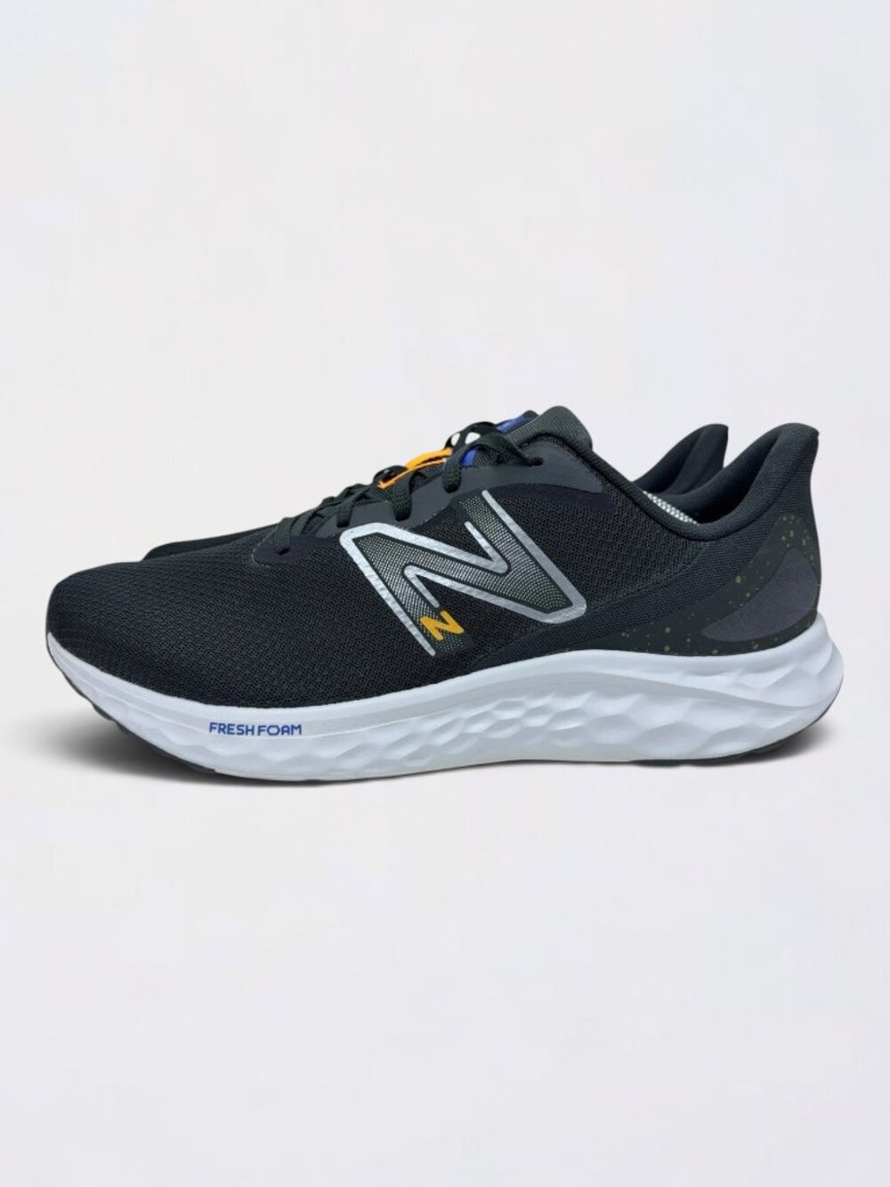 New Balance Fresh Foam Arishi v4 Running Shoes Mens Size 13 (4E) Green White